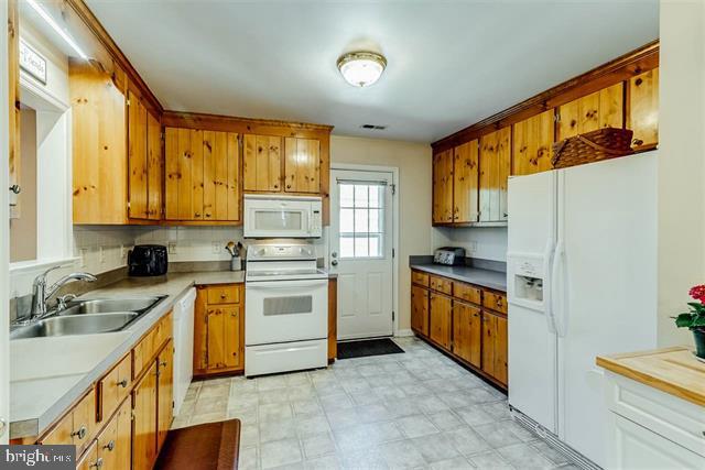 94 Bell Ringer Lane Mineral, VA 23117 - Photo 11 of 37 Gallery Image 11