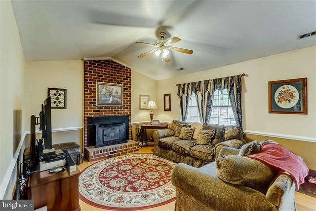 94 Bell Ringer Lane Mineral, VA 23117 - Photo 6 of 37 Gallery Image 6