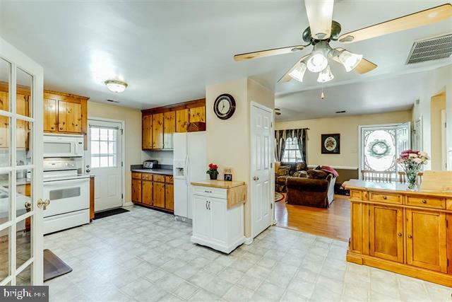 94 Bell Ringer Lane Mineral, VA 23117 - Photo 10 of 37 Gallery Image 10