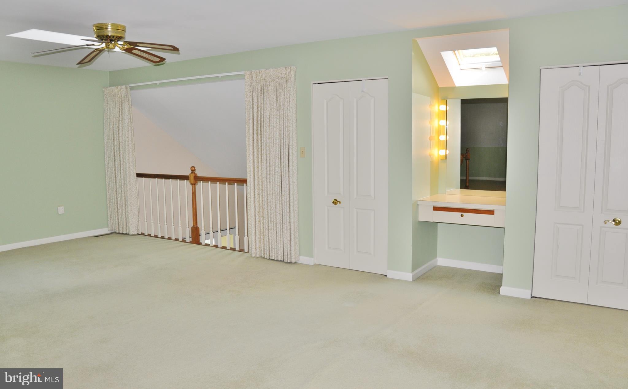 1870 Barley Road York, PA 17408 - Photo 20 of 38 beauty bar and balcony