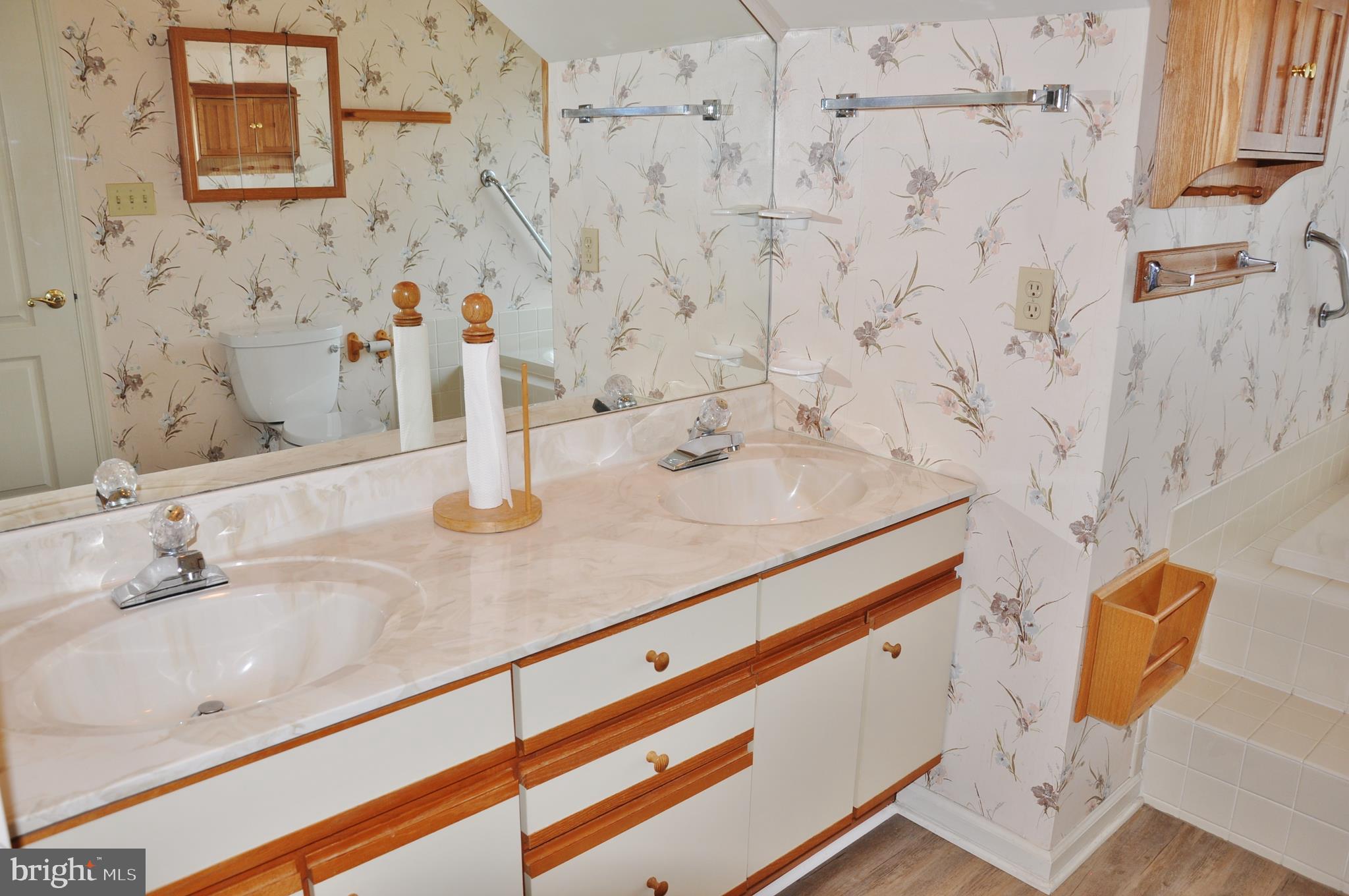 1870 Barley Road York, PA 17408 - Photo 24 of 38 dual vanity