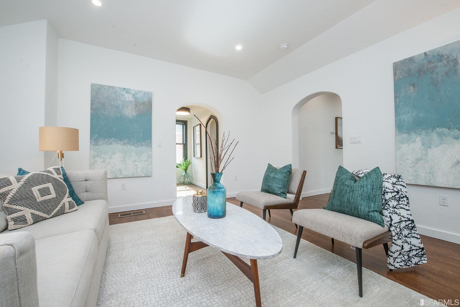 2422 Bonar Street Berkeley, CA 94702 - Photo 3 of 54 a living room with furniture