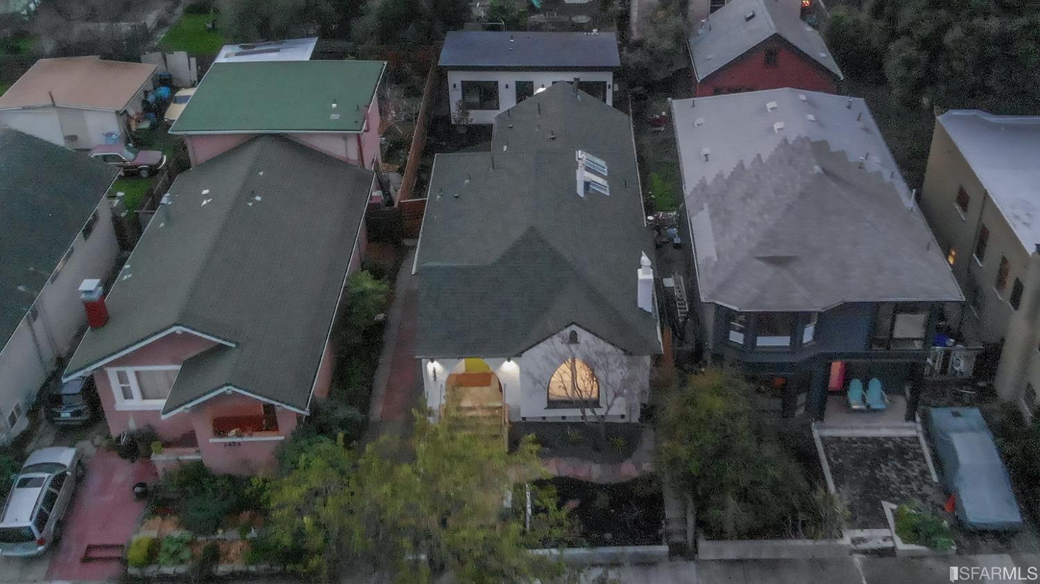 2422 Bonar Street Berkeley, CA 94702 - Photo 54 of 54 an aerial view of a house