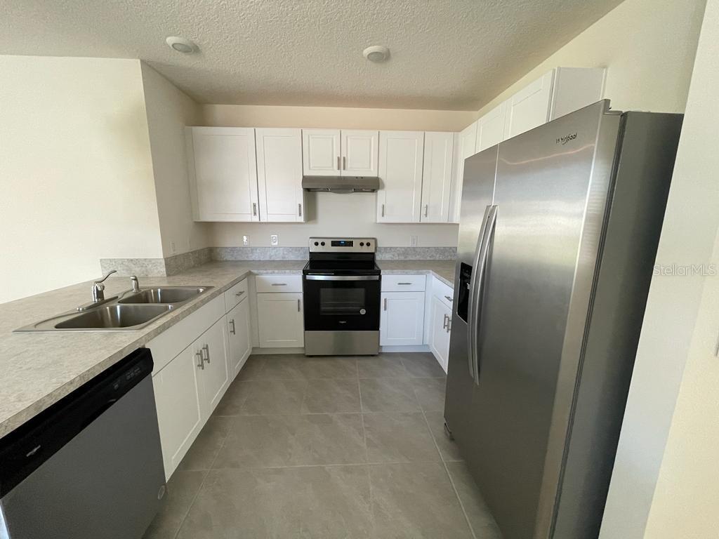 1533 Quinta Road Kissimmee, FL 34744 - Photo 9 of 16 Gallery Image 9