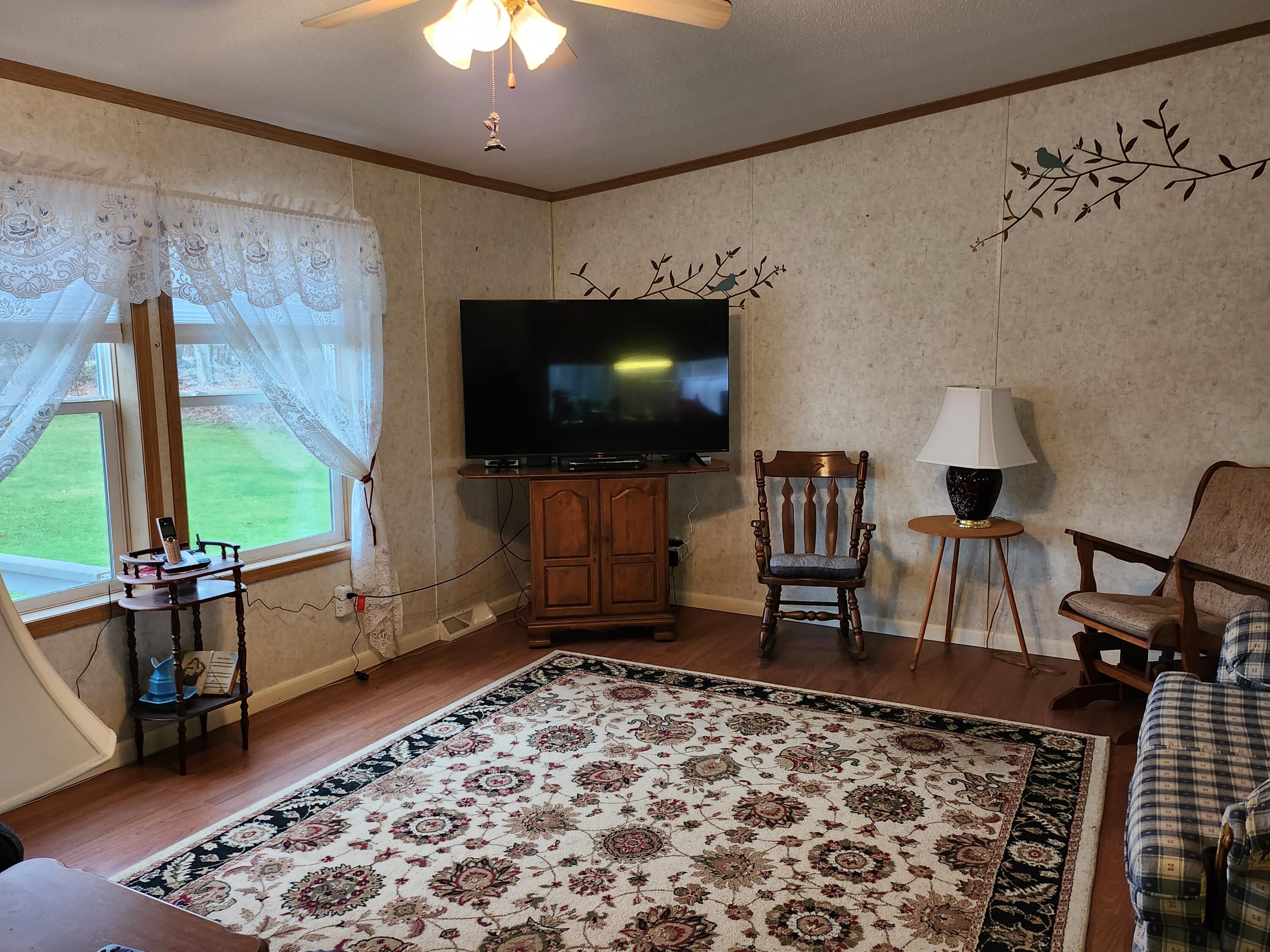 82 Detroit Road Troy, ME 04987 - Photo 4 of 34 20231110_094300