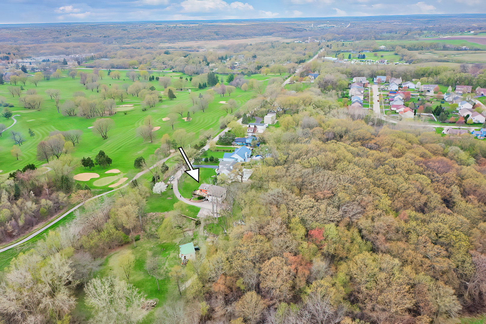 28660 Golf View Drive Spring Grove, IL 60081 - Photo 19 of 25 a view of a garden with an outdoor space