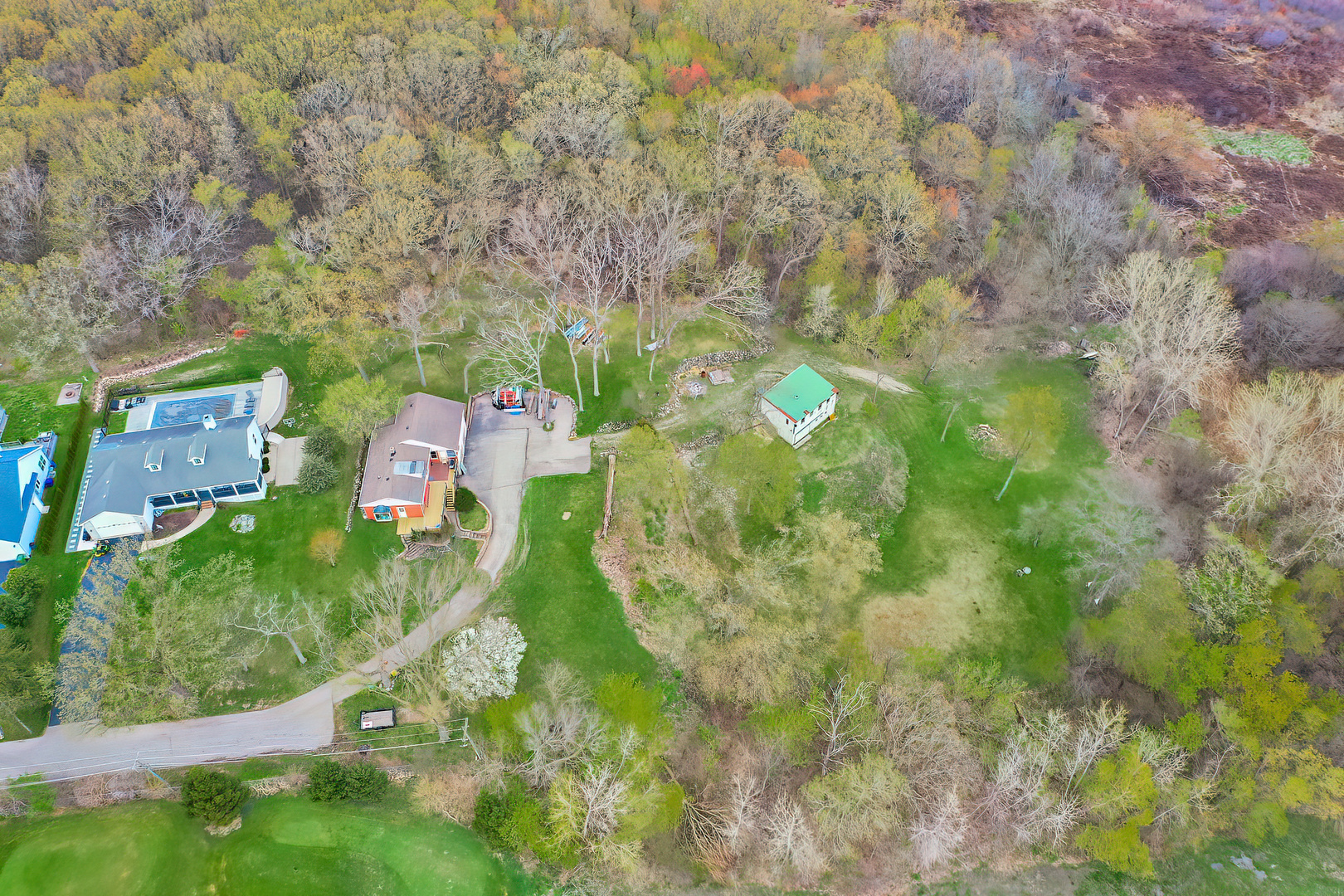 28660 Golf View Drive Spring Grove, IL 60081 - Photo 5 of 25 a picture of city view