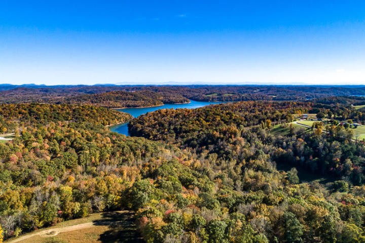 1367 Murrayville Road La Follette, TN 37766 - Photo 35 of 38 Gallery Image 35