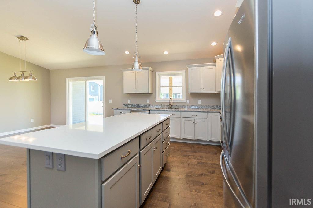 1447 Cedar Ridge Spencer, IN 47460 - Photo 10 of 33