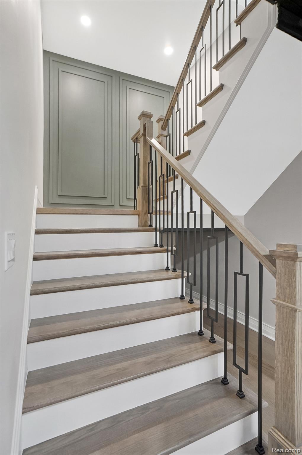 3815 Kent Road Royal Oak, MI 48073 - Photo 61 of 71 Gallery Image 61