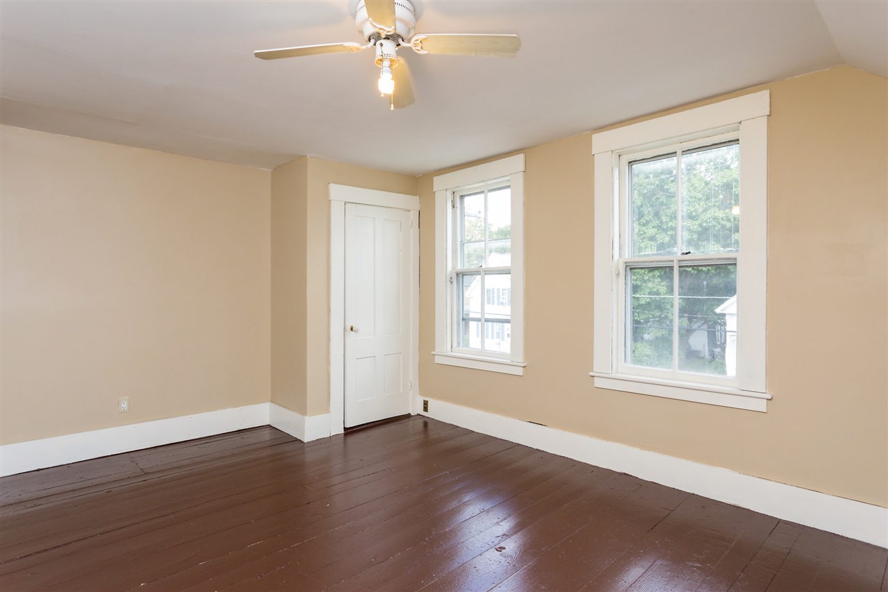 26 Grove Street Rochester, NH 03868 - Photo 27 of 40