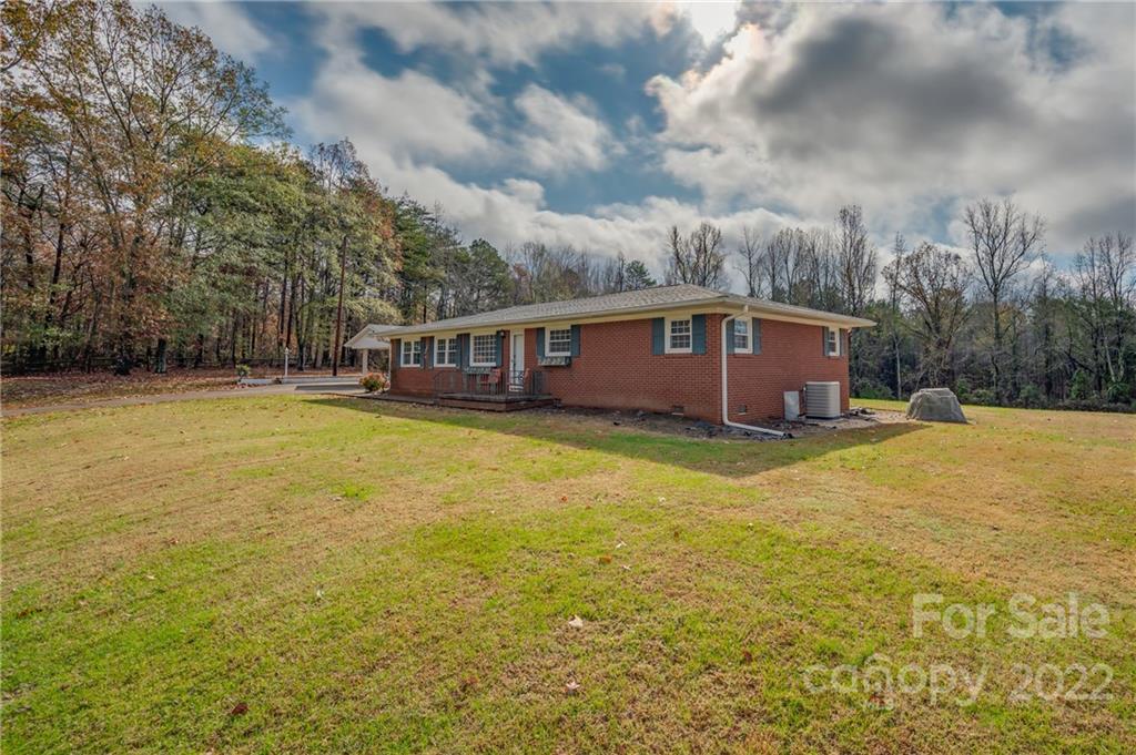 624 Webb Road Ellenboro, NC 28040 - Photo 2 of 41 Gallery Image 2