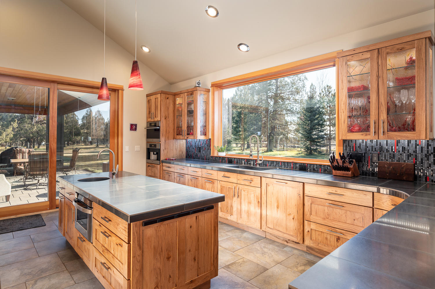 64970 Gerking Market Road Bend, OR 97703 - Photo 8 of 49 64970 Gerking Market - Kitchen