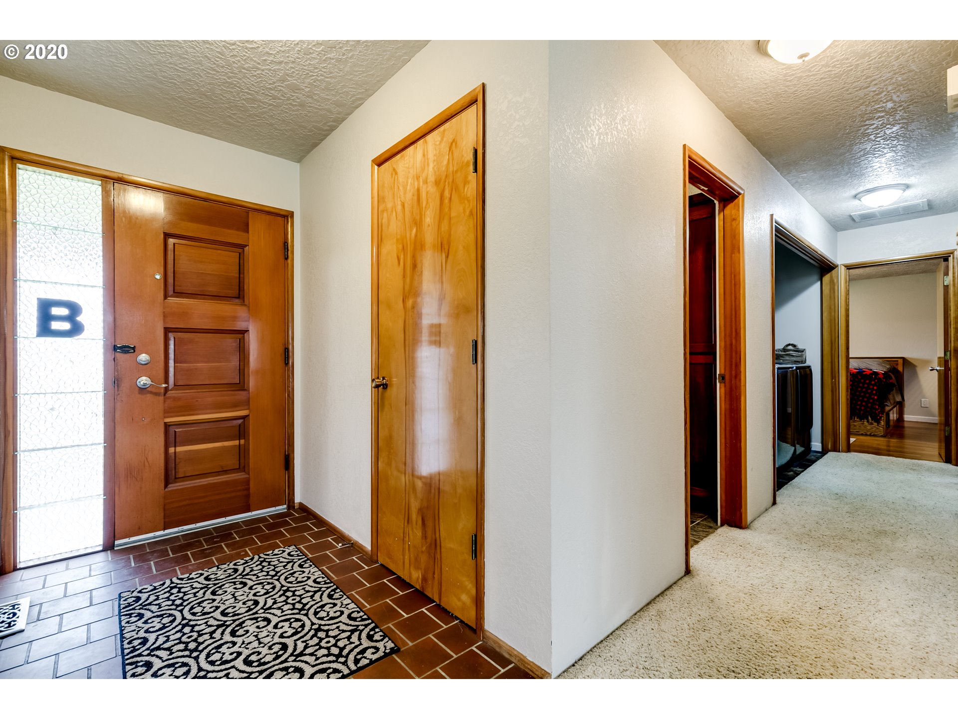 93769 Prairie Road Junction City, OR 97448 - Photo 4 of 27 Gallery Image 4