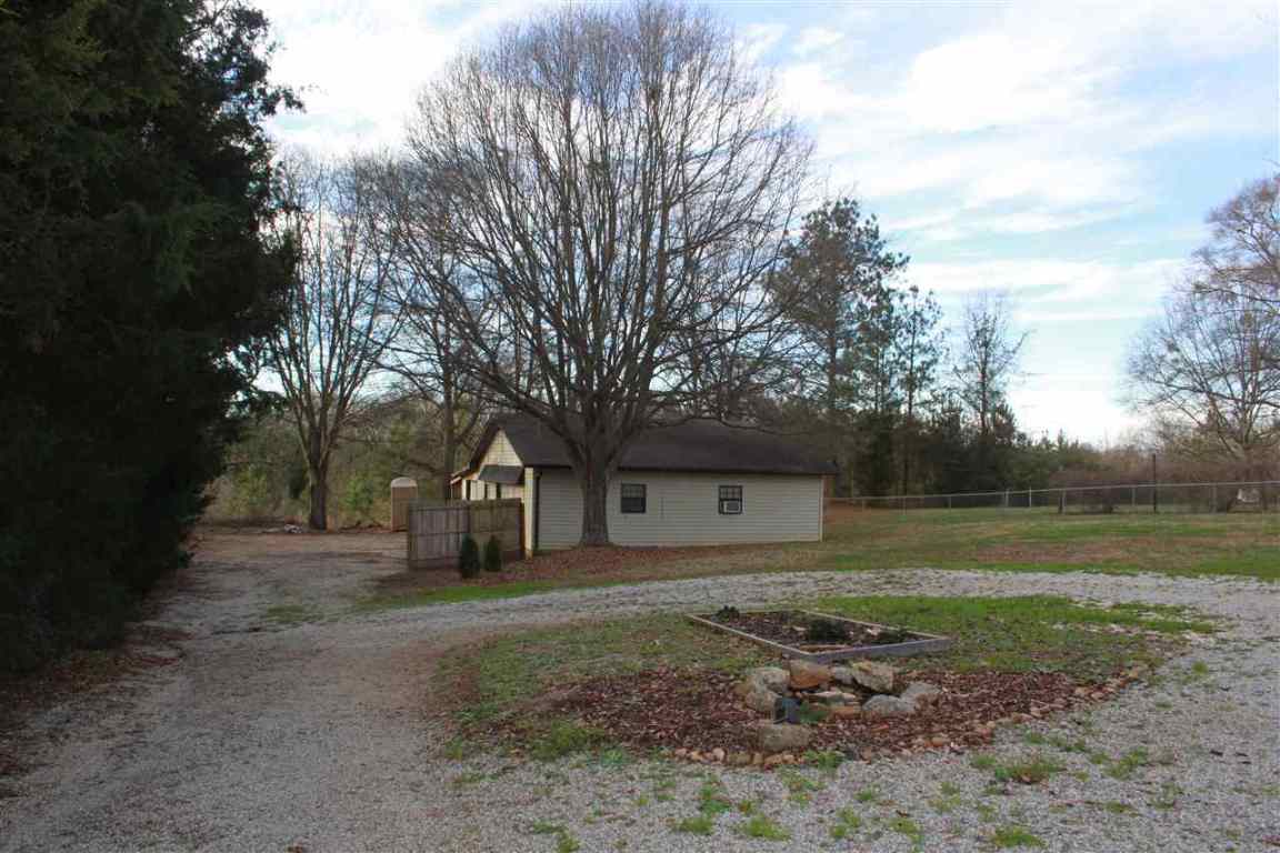 915 Old River Road Piedmont, SC 29673 - Photo 14 of 20