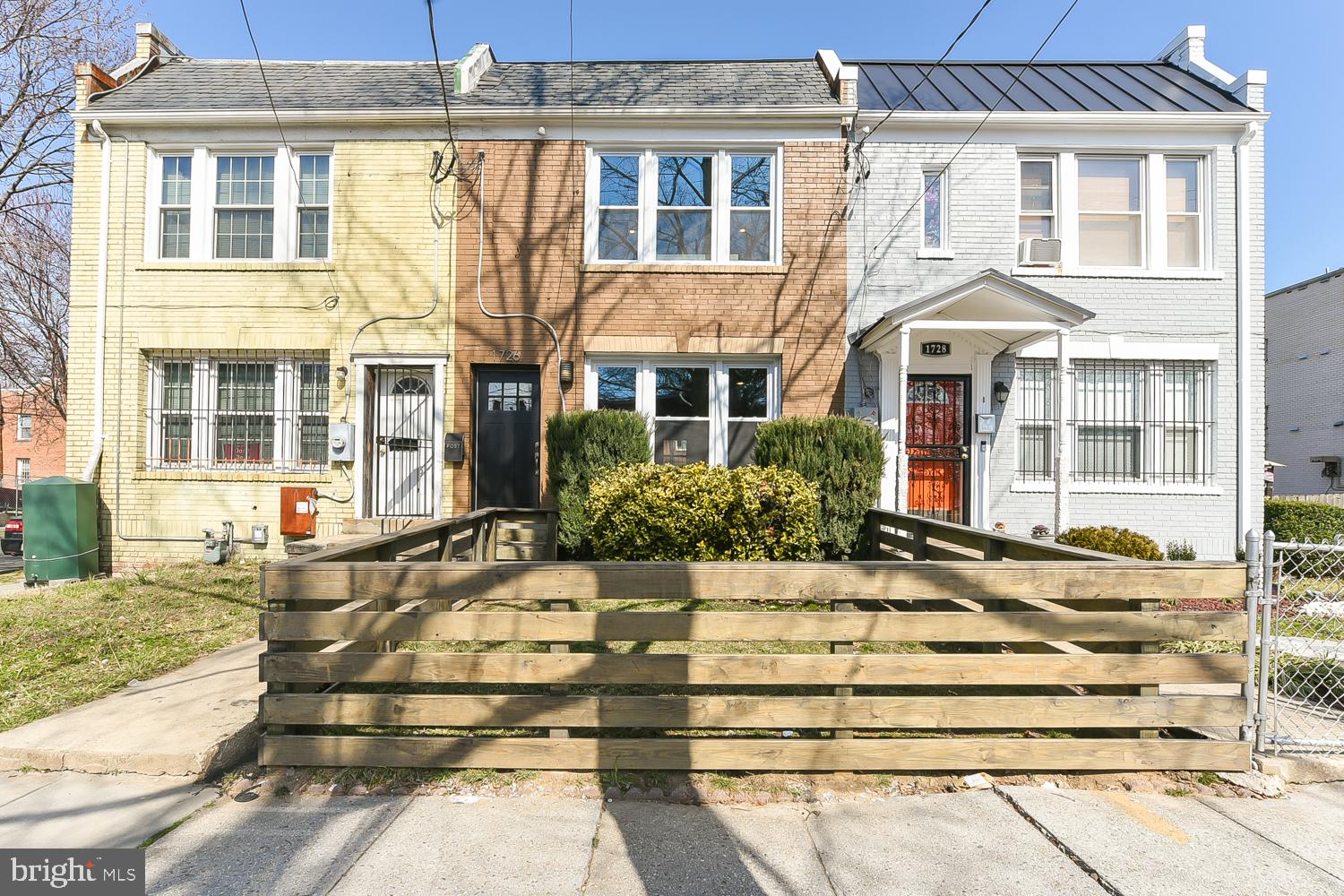 1726 R Street Southeast Washington, DC 20020 - Photo 2 of 36 Gallery Image 2