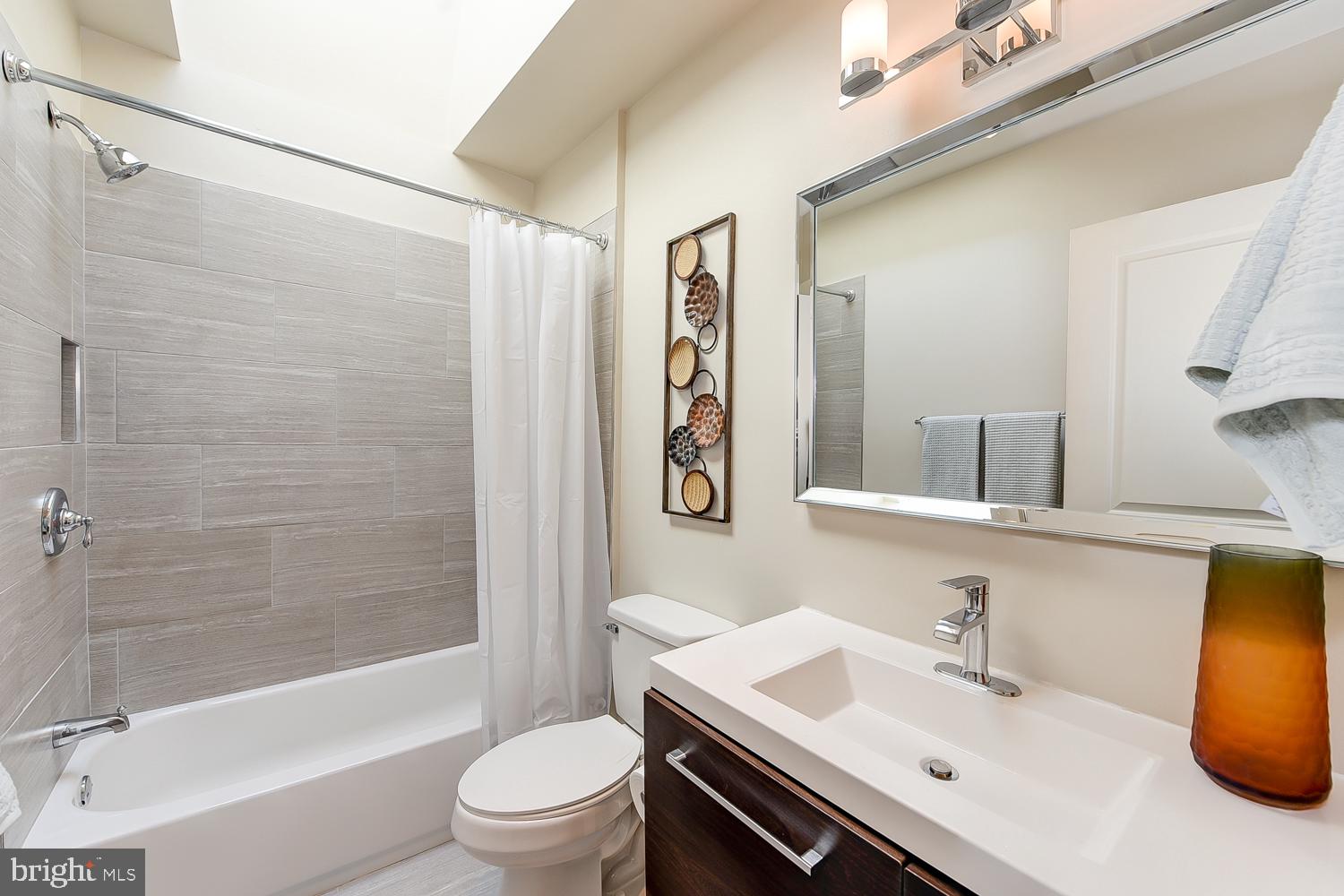 1726 R Street Southeast Washington, DC 20020 - Photo 24 of 36 Gallery Image 24