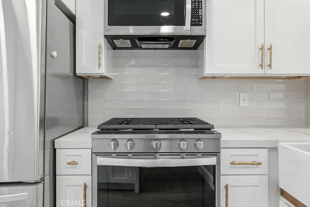 $6,700 | 501 Herondo Street, Unit 59, Hermosa Beach, CA 90254