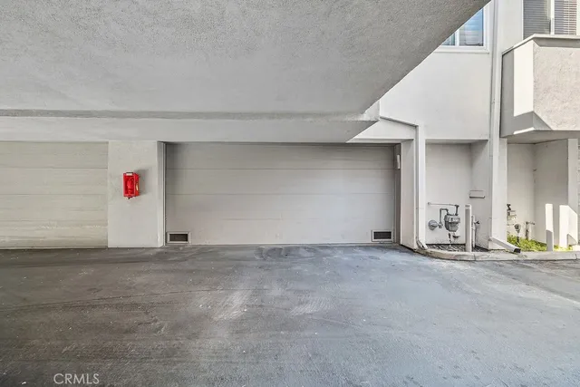 $6,700 | 501 Herondo Street, Unit 59, Hermosa Beach, CA 90254