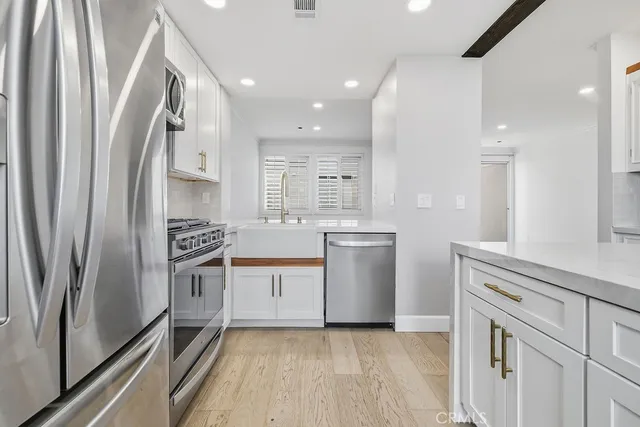 $6,700 | 501 Herondo Street, Unit 59, Hermosa Beach, CA 90254