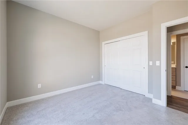 $526,000 | 1 Eagle Hollow, Fairport, NY 14450