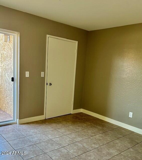 12123 West Bell Road, Unit 163 Surprise, AZ 85378 - Photo 6 of 11 CondoBed1