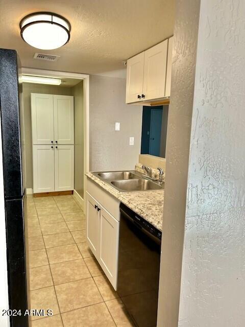12123 West Bell Road, Unit 163 Surprise, AZ 85378 - Photo 10 of 11 CondoKitchenLaundry