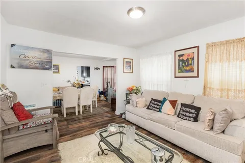 $745,000 | 1301 West 60th Place, Los Angeles, CA 90044