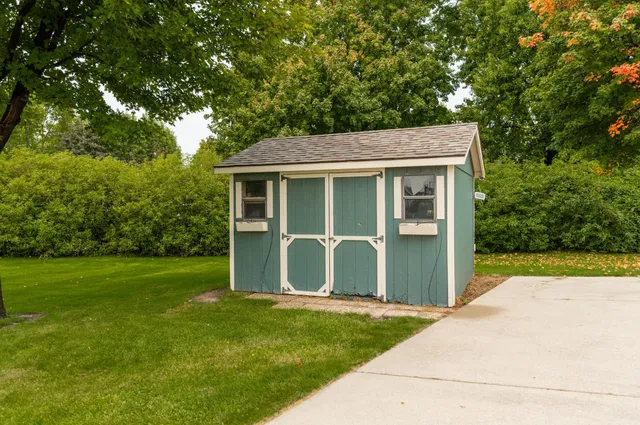 $635,000 | 903 13th Street South, Benson, MN 56215