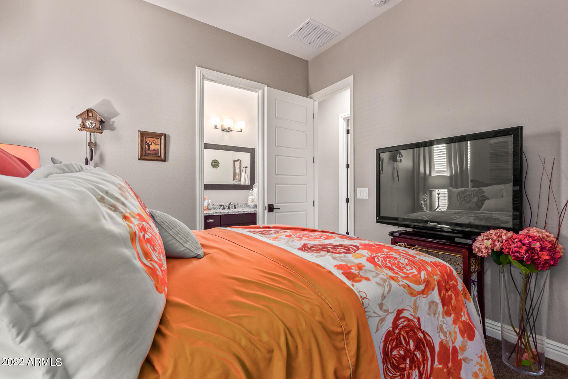 3019 East Harwell Road Phoenix, AZ 85042 - Photo 42 of 93 43-Harwell