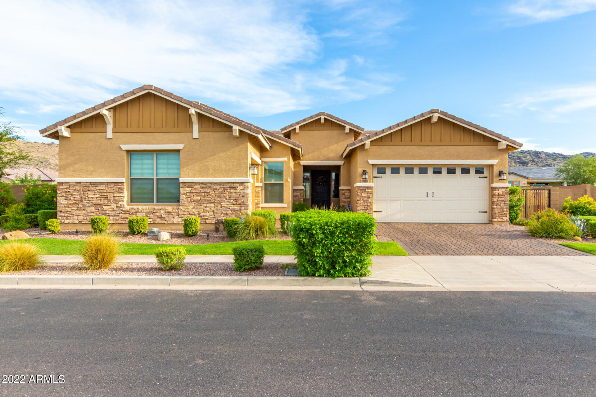 3019 East Harwell Road Phoenix, AZ 85042 - Photo 7 of 93 07-Harwell
