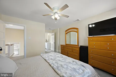 $295,000 | 220 South Bancroft Parkway, Wilmington, DE 19805