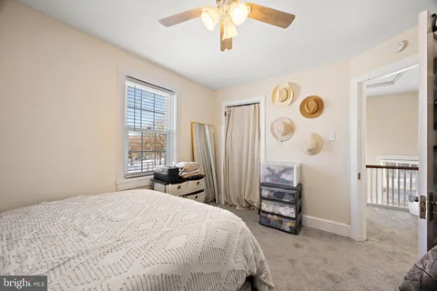 $295,000 | 220 South Bancroft Parkway, Wilmington, DE 19805