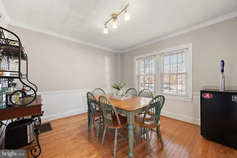 $295,000 | 220 South Bancroft Parkway, Wilmington, DE 19805