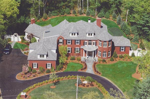 27 Wagon Road Walpole, MA 02081 - Photo 1 of 30 Gallery Image 1