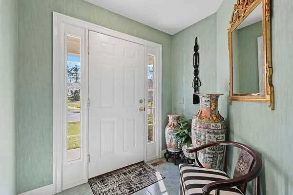 $579,900 | 300 Pinehurst Drive, Unit 300, East Longmeadow, MA 01028