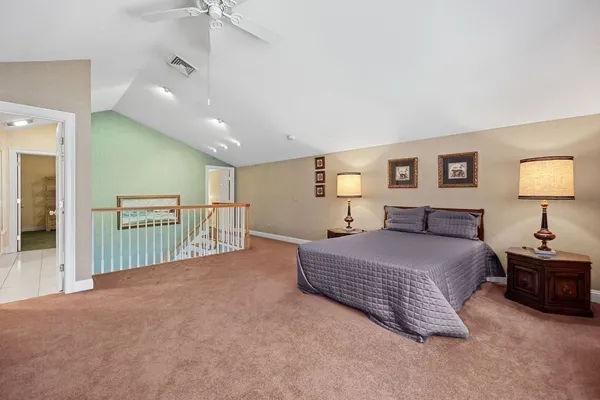 $579,900 | 300 Pinehurst Drive, Unit 300, East Longmeadow, MA 01028