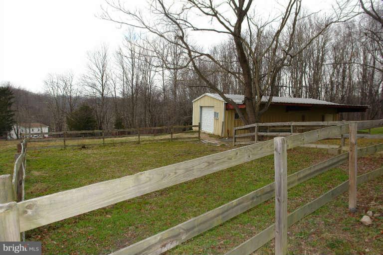 4525 Free State Road Marshall, VA 20115 - Photo 14 of 24 a view of outdoor space and yard