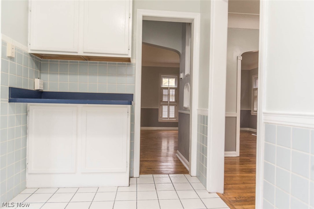 3498 Berkeley Road Cleveland Heights, OH 44118 - Photo 7 of 34