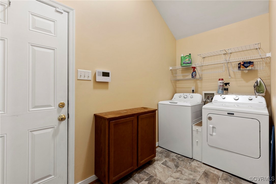 2901 Kingsdale Road North Chesterfield, VA 23237 - Photo 18 of 22 a view of bathroom with a washer and dryer