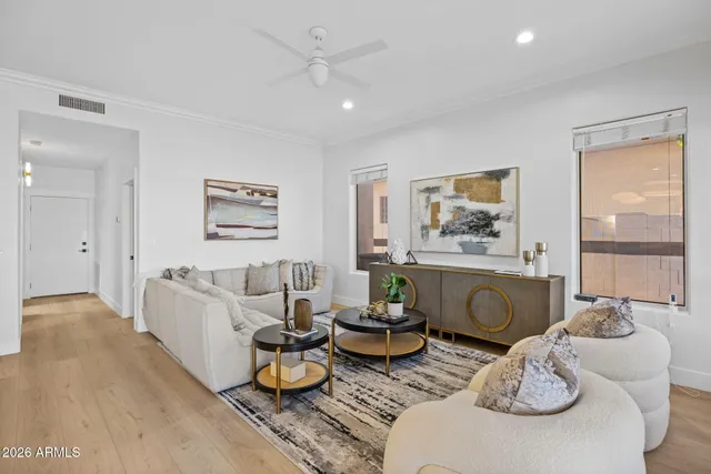 $1,099,995 | 1442 West Laurel Avenue, Gilbert, AZ 85233