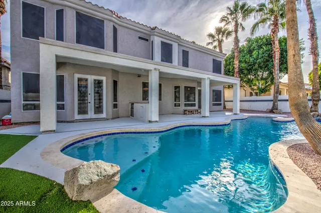 $1,099,995 | 1442 West Laurel Avenue, Gilbert, AZ 85233