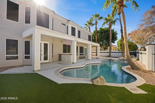 $1,099,995 | 1442 West Laurel Avenue, Gilbert, AZ 85233