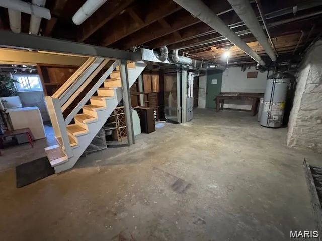 $2,400 | 9012 Eden Avenue, Affton, MO 63123