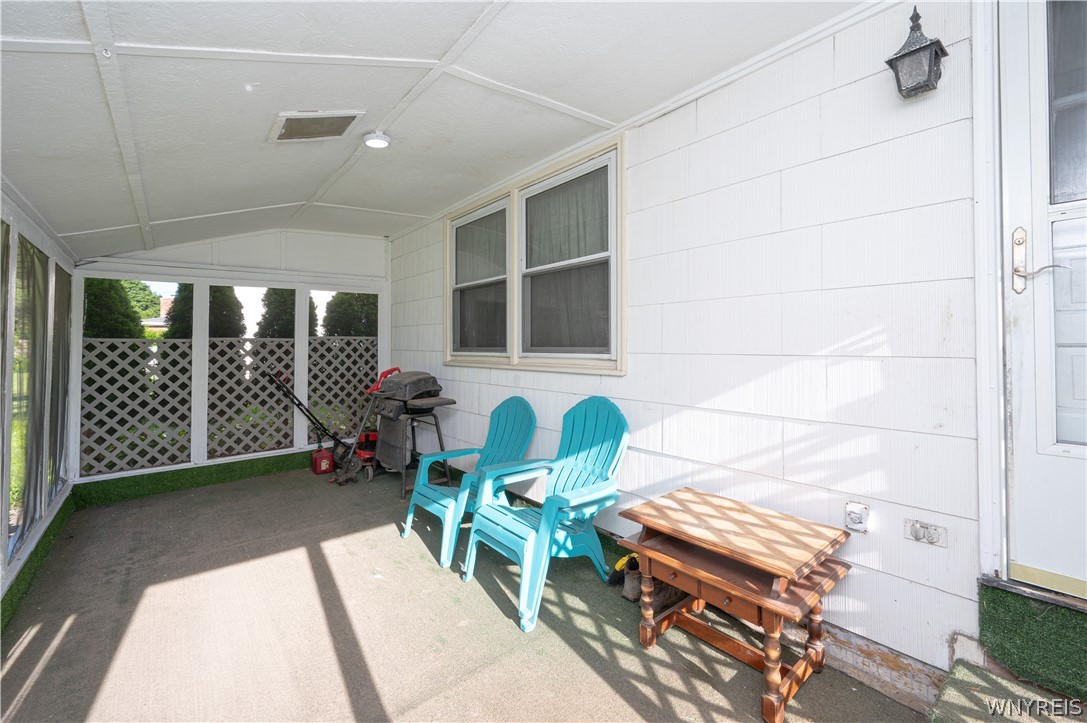 1042 Maple Road Amherst, NY 14221 - Photo 31 of 38
