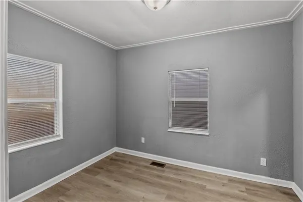 $180,000 | 2611 Northeast Ingram Street, Avondale, MO 64117