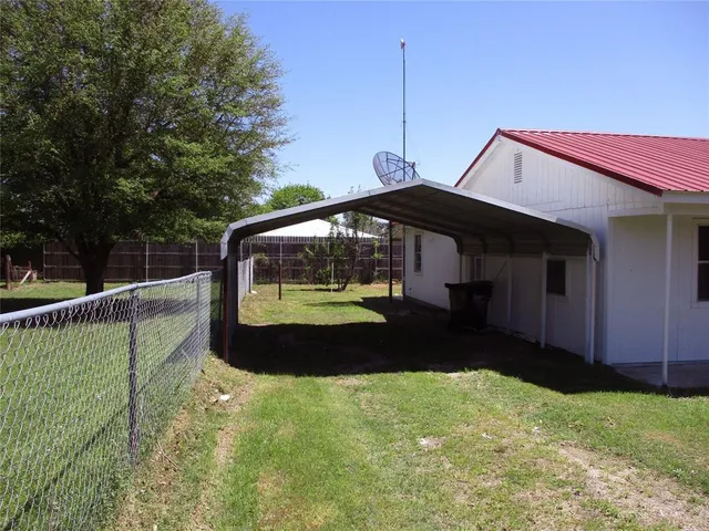 $239,000 | 291 Skyline Drive, Emory, TX 75440
