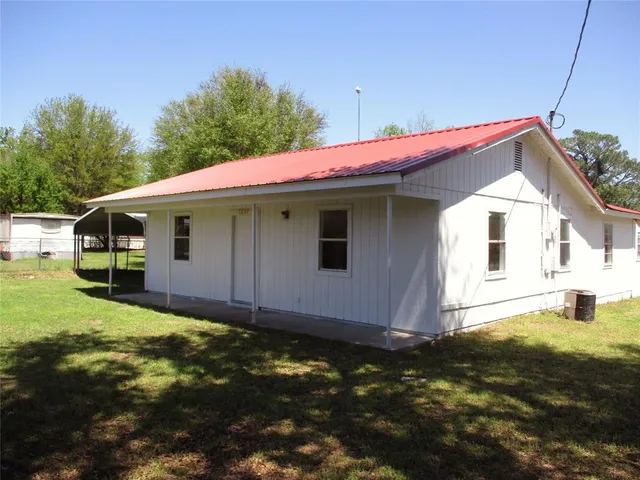 $239,000 | 291 Skyline Drive, Emory, TX 75440