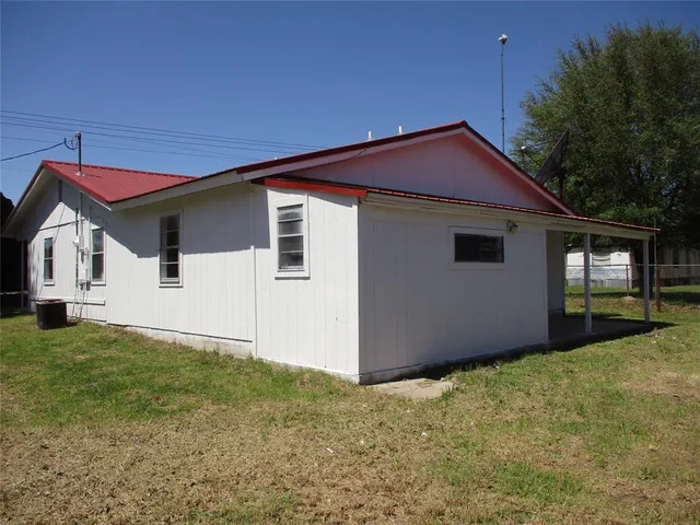 $239,000 | 291 Skyline Drive, Emory, TX 75440