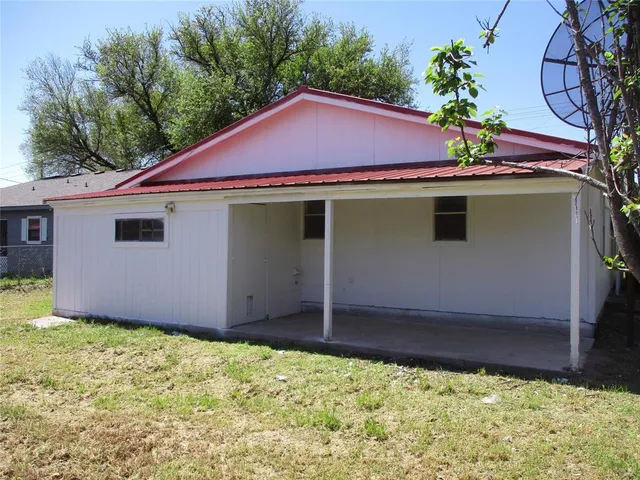 $239,000 | 291 Skyline Drive, Emory, TX 75440